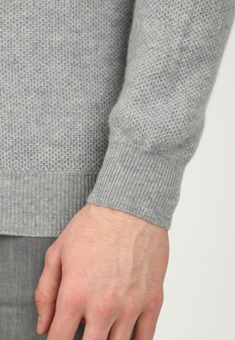 водолазка  из проверенных материалов спереди