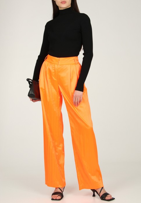 водолазка  от бренда marco bologna вид слева