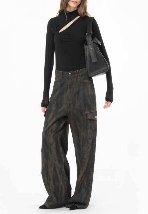 водолазка  по цене 22715 руб вид справа