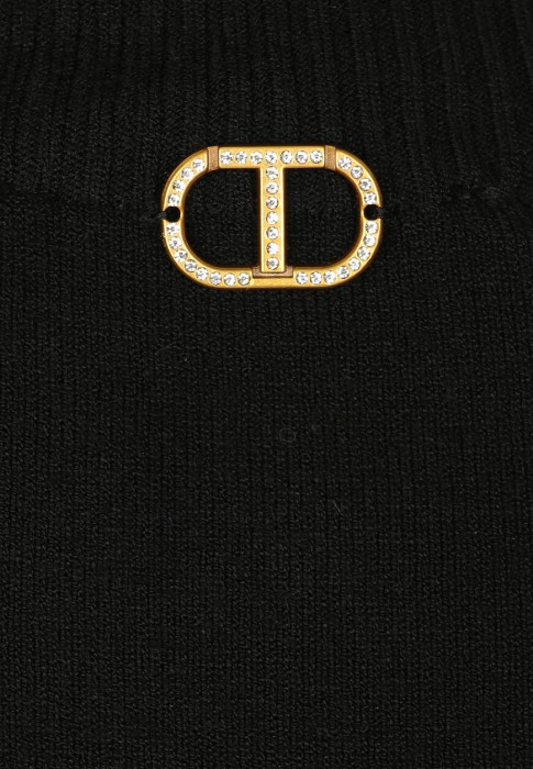 водолазка  универсального стиля с лицевой стороны