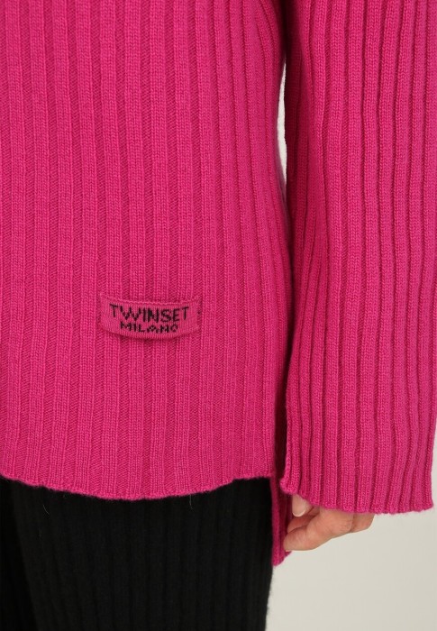 водолазка  из проверенных материалов спереди