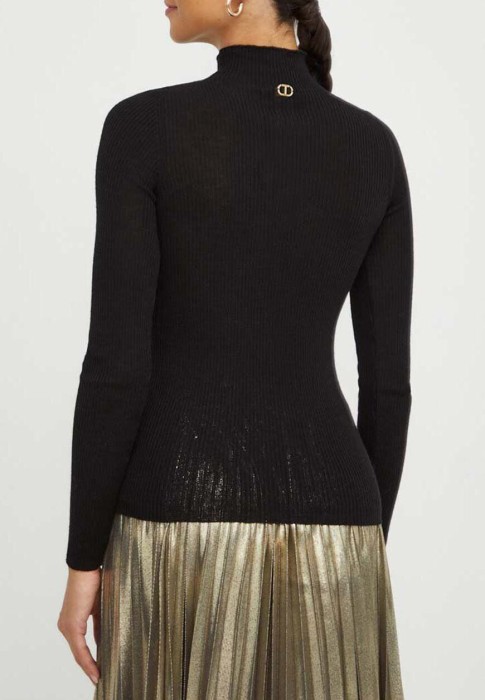 водолазка  от бренда twinset milano вид слева