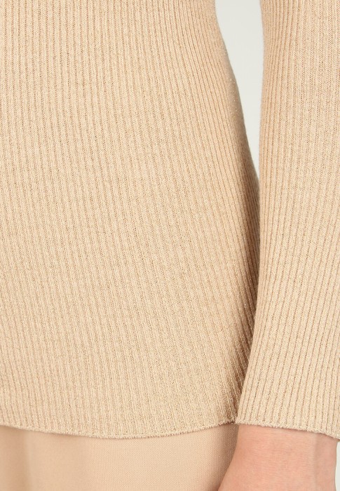 водолазка  из проверенных материалов спереди