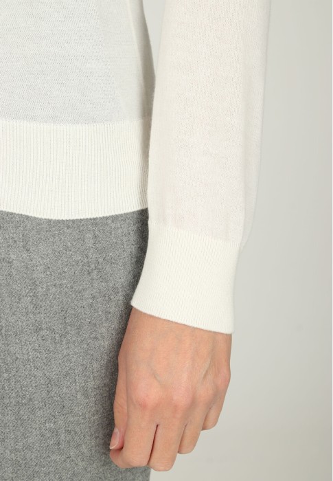 водолазка  из проверенных материалов спереди