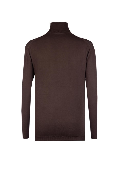 водолазка  по цене 8400 руб вид справа