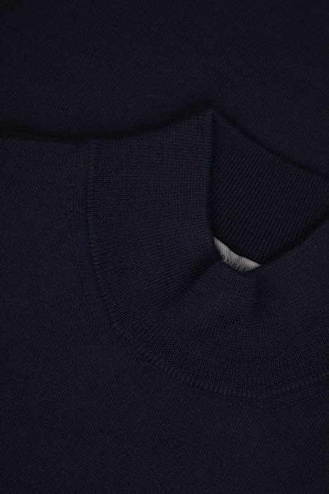 Продукция для мужчин фото