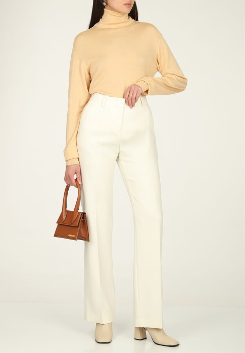 водолазка  от бренда jil sander вид слева