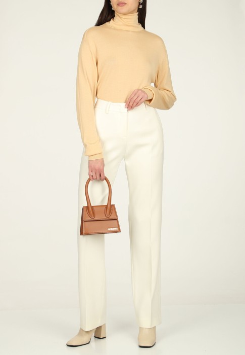 водолазка  из германии вид сбоку