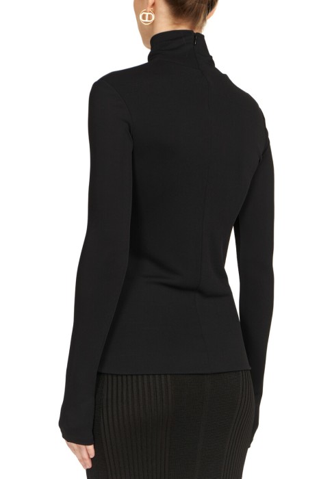 водолазка  из германии вид сбоку