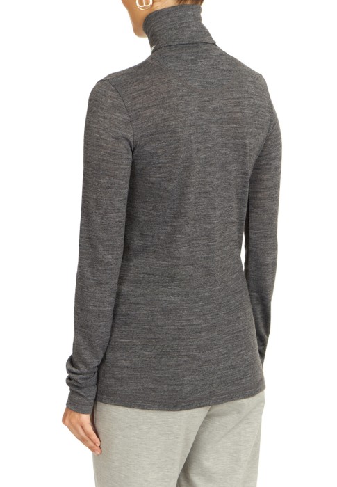 водолазка  из германии вид сбоку