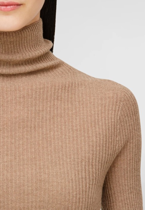 водолазка  из италии вид сбоку