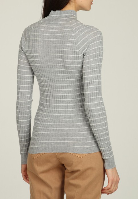 водолазка  из италии вид сбоку