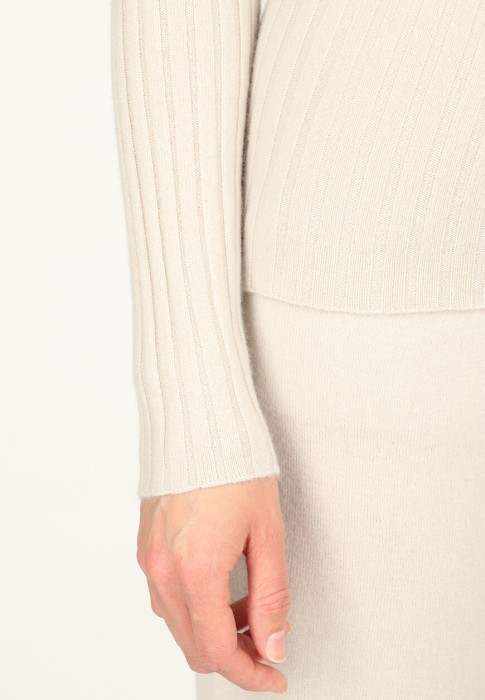 Продукция для женщин фото