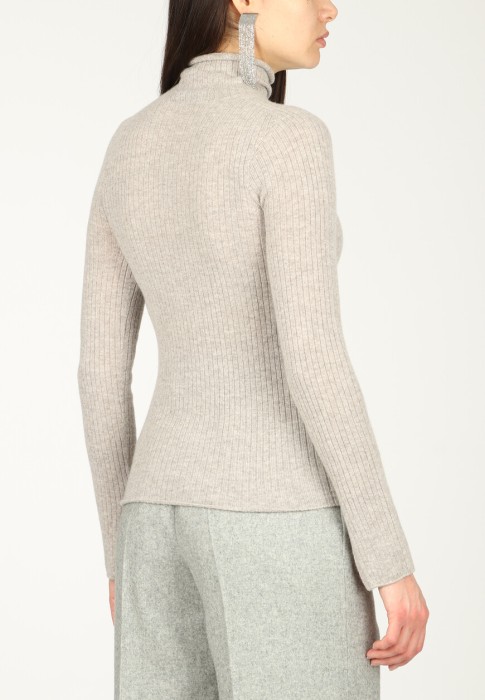 водолазка  из италии вид сбоку