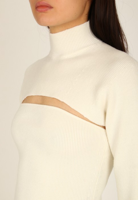 водолазка  из проверенных материалов спереди