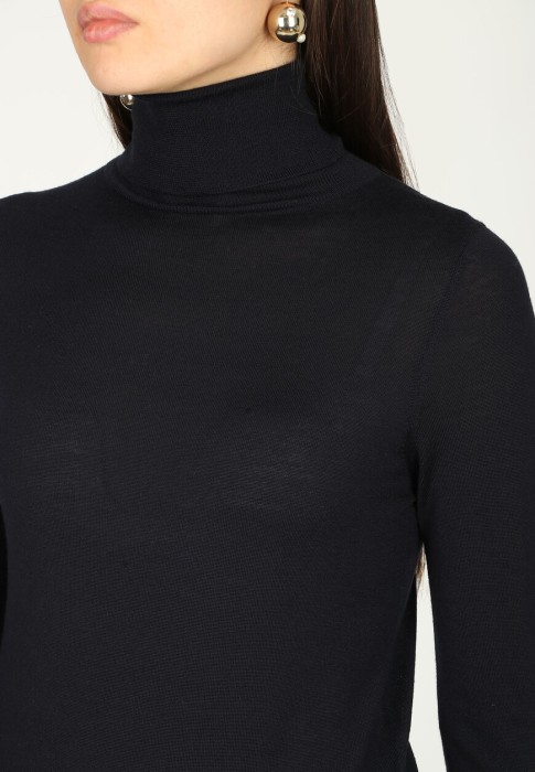 Продукция для женщин фото