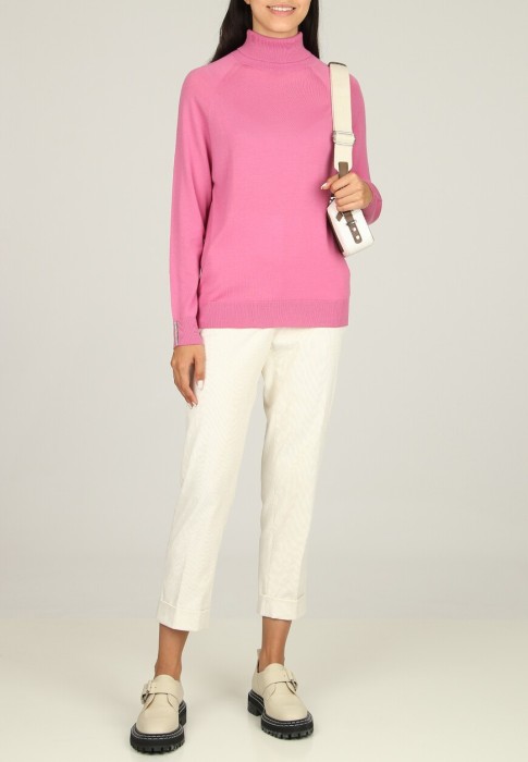 водолазка  по цене 37415 руб вид справа