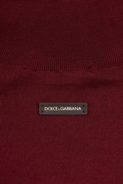 водолазка  универсального стиля с лицевой стороны