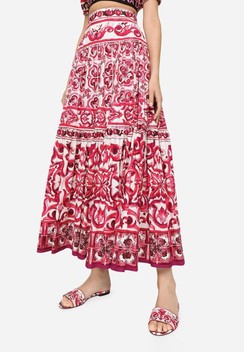 Товар розового цвета с внутренней стороны