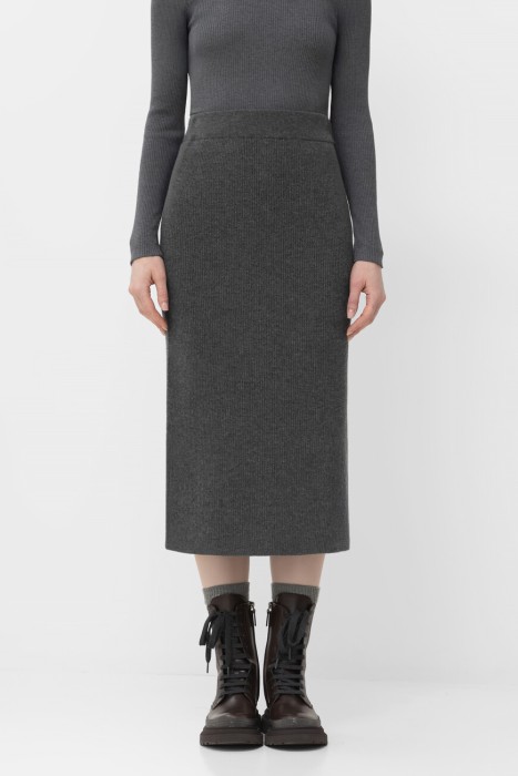 Товар с артикулом M16129389 C079 вид сзади