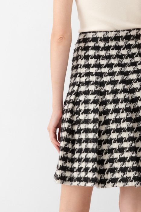 юбка  из шерсти спереди