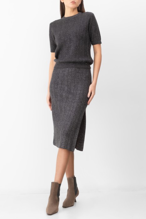 юбка  из шерсти спереди