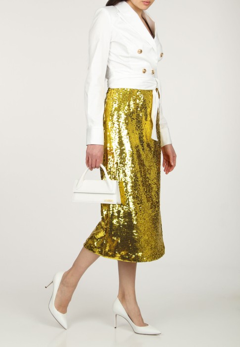 Товар зеленого цвета с внутренней стороны