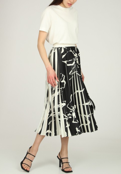 юбка  из италии вид сбоку