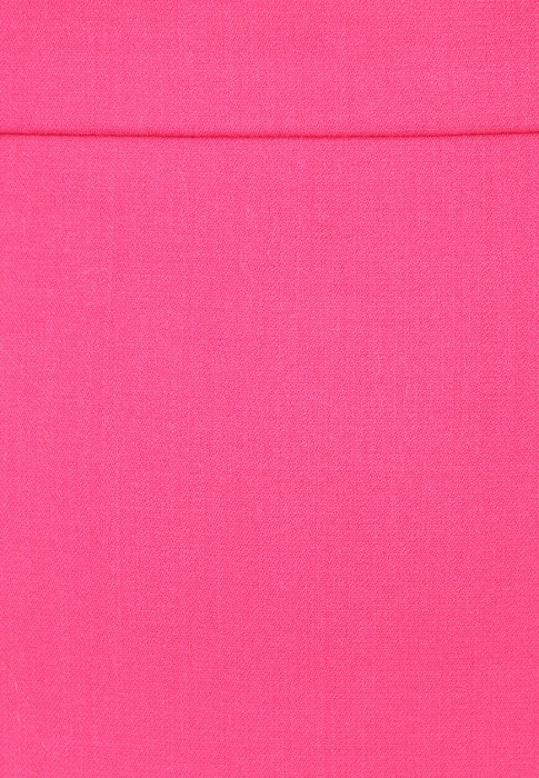 Товар розового цвета с внутренней стороны