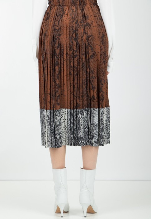 юбка  из проверенных материалов спереди