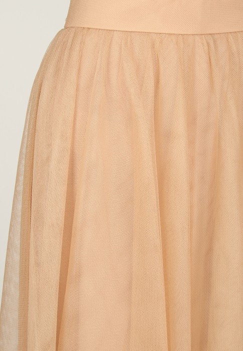 Товар бежевого цвета с внутренней стороны