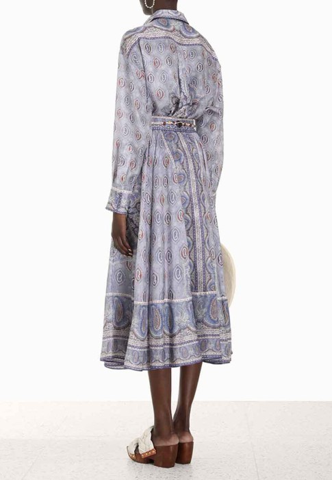 Товар фиолетового цвета с внутренней стороны