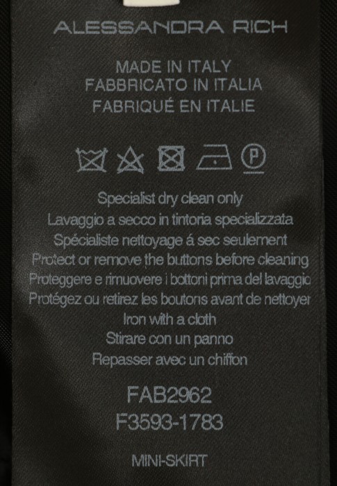 Продукция для женщин фото