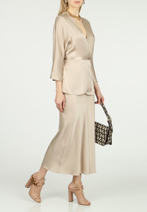 юбка  по цене 32830 руб вид справа