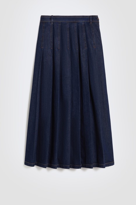 Товар синего цвета с внутренней стороны