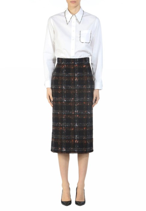 Товар синего цвета с внутренней стороны