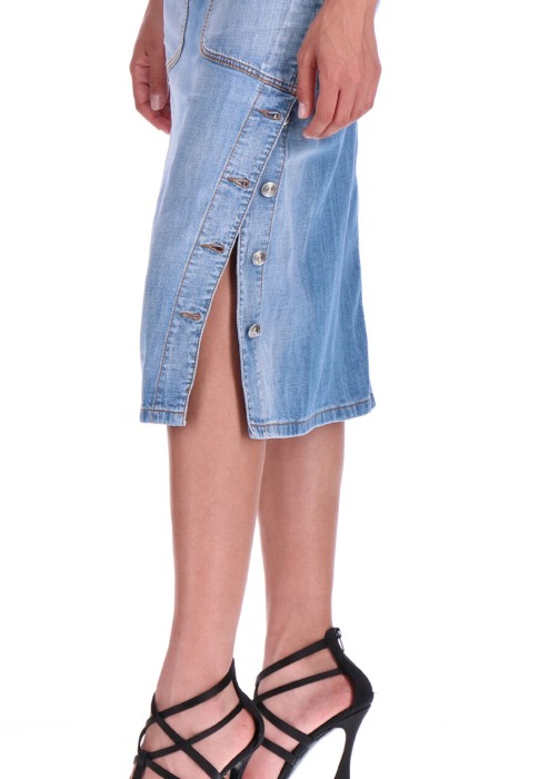 Товар голубого цвета с внутренней стороны