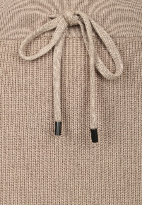 юбка  из проверенных материалов спереди