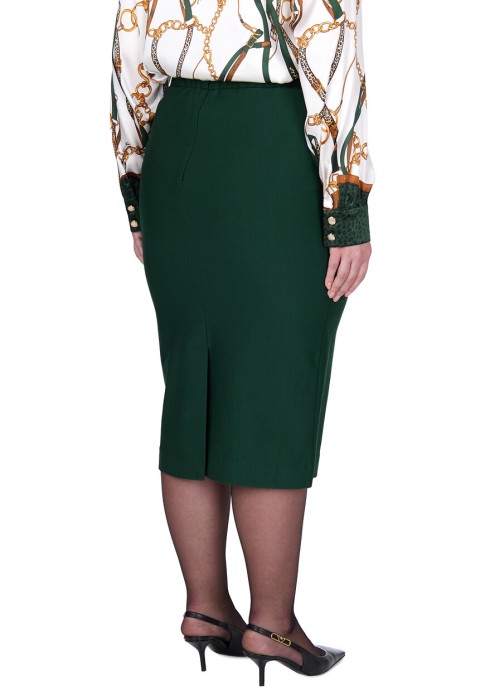 Товар зеленого цвета с внутренней стороны