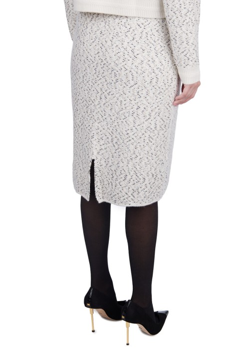 Продукция для женщин фото
