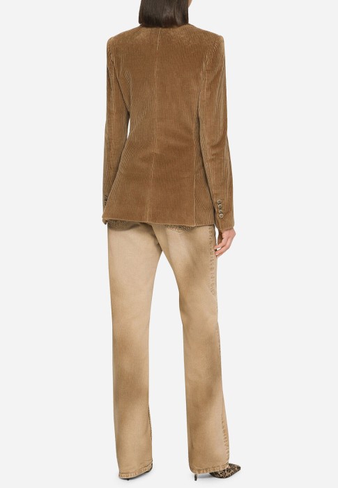 Товар бежевого цвета с внутренней стороны