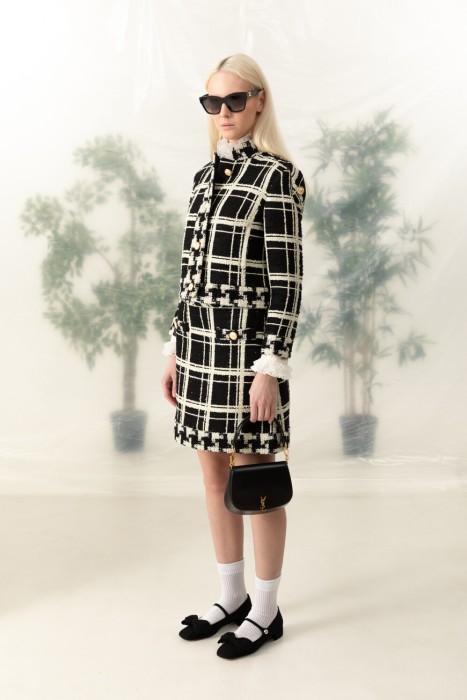 жакет  из шерсти спереди