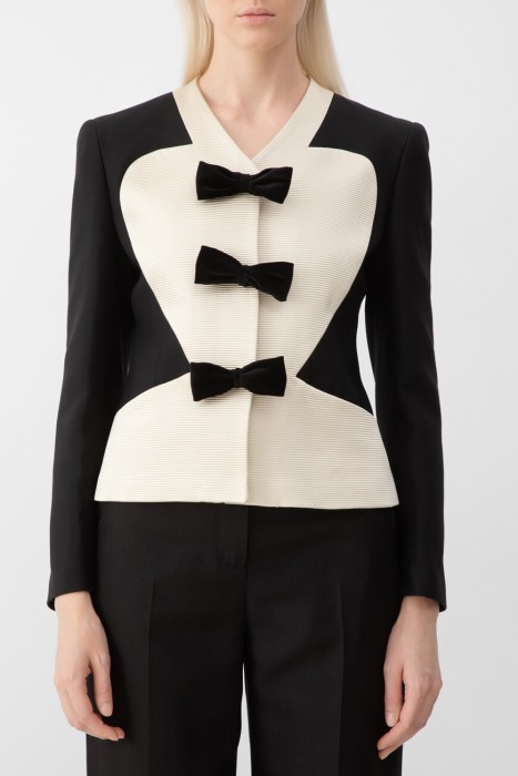 Товар с артикулом 6B0CE4701CF AUY вид сзади