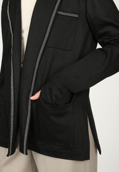 Продукция для женщин фото