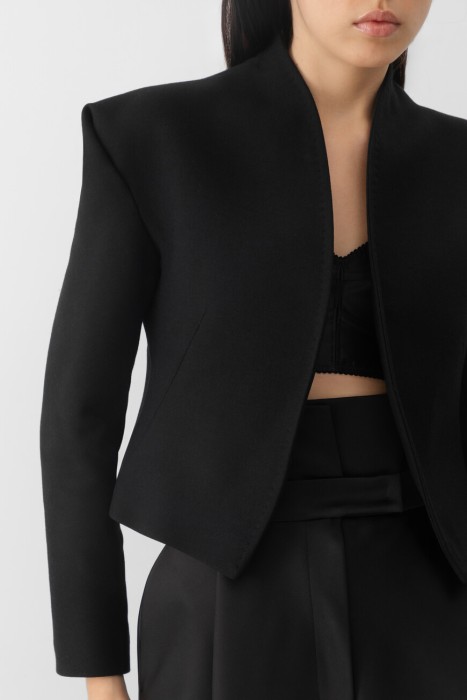 жакет  из италии вид сбоку