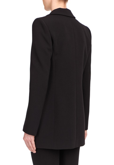 Товар черного цвета с внутренней стороны