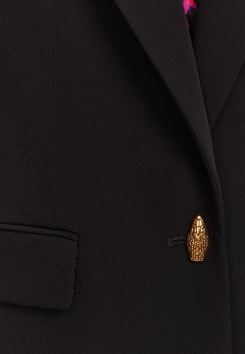 Продукция для женщин фото