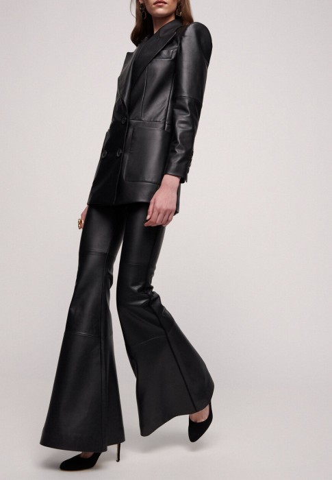 жакет  по цене 76307 руб вид справа