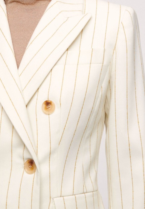 жакет  из проверенных материалов спереди