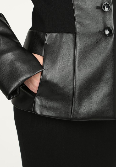 жакет  универсального стиля с лицевой стороны